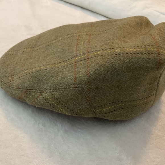 Barbour 100% Wool Newsboy Cap, Made in Scotland - Picture 3 of 5